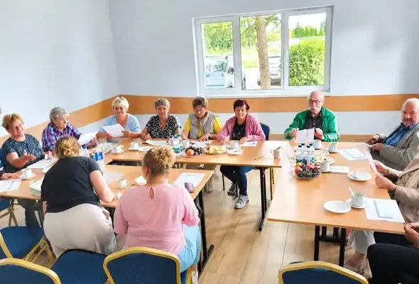 Klub Seniora w Wąwelni rozpoczął działalność – wybrano 15 uczestników