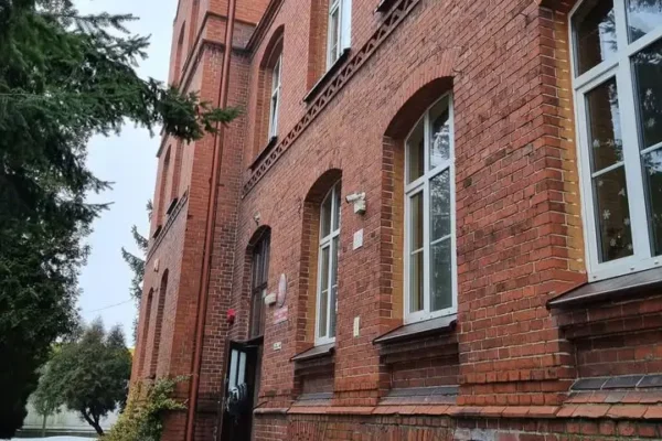 Nowe zasady wejścia do szkoły od 12 października – komunikat dyrekcji
