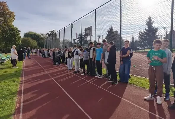 Próbna ewakuacja w szkole: ćwiczenia, które mogą uratować życie