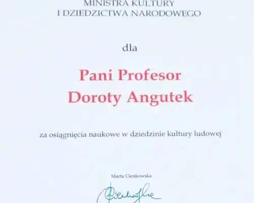 Prof. Dorota Angutek z Nagrodą Ministra Kultury za badania nad kulturą ludową