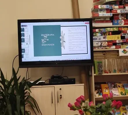 Seniorki z Kamienia Krajeńskiego odkrywały moc natury na warsztatach robótek ręcznych