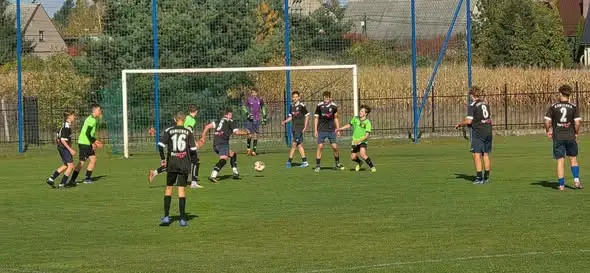 Juniorzy LKS Kamionka wywożą komplet punktów ze Skry Paterek